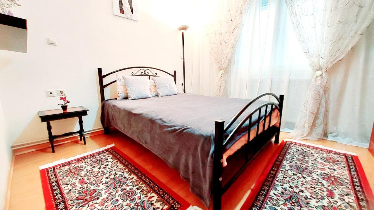 "Home Sweet Home" 3 Bedrooms Big House 110M Free Indoor Parking! Салоники Экстерьер фото